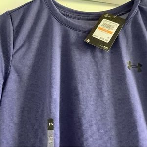 NWT Under Armour Tee size small